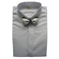 Koszula z krytą pliską i muszką