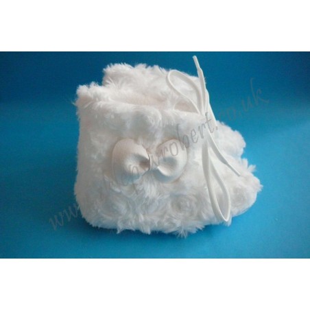 Kozaczki diewczęce wiązane z futerka kod 4556